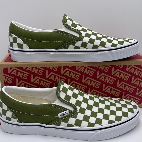Vans Men’s Classic Slip-On Color Theory Checkerboard
VN000D03CIB
Sneakers - Picture 1 of 16